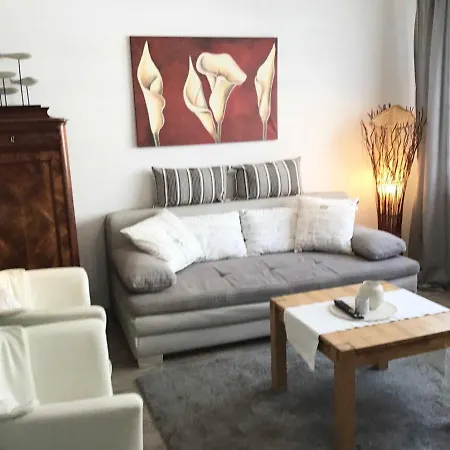 Schwalbennest_ Silke Felix